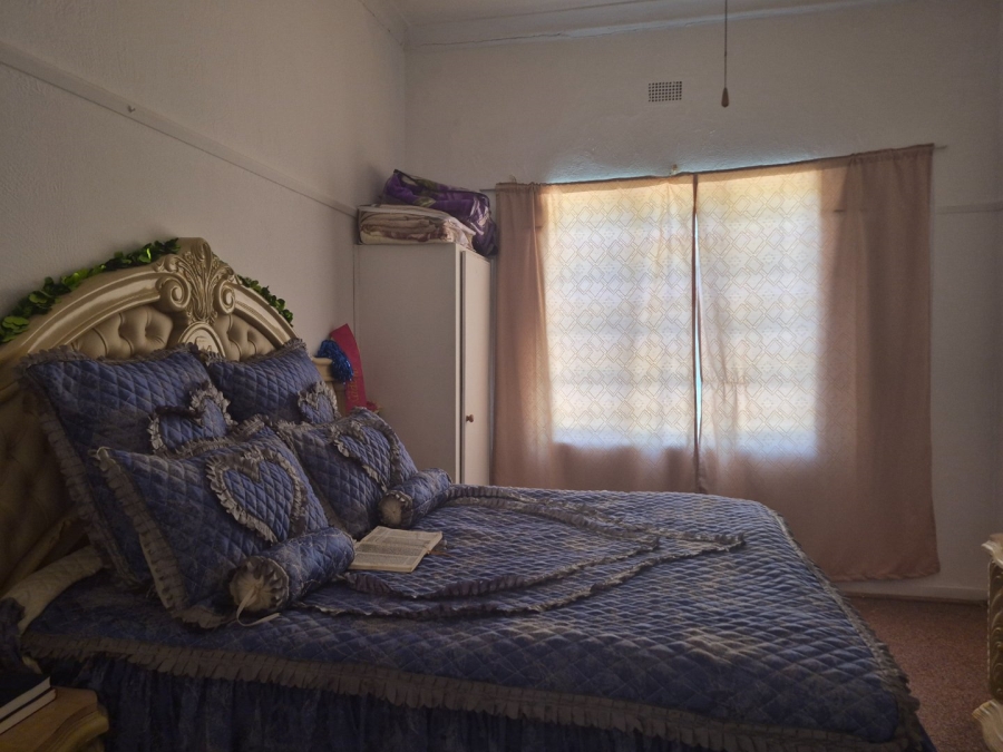 6 Bedroom Property for Sale in Aliwal North Eastern Cape